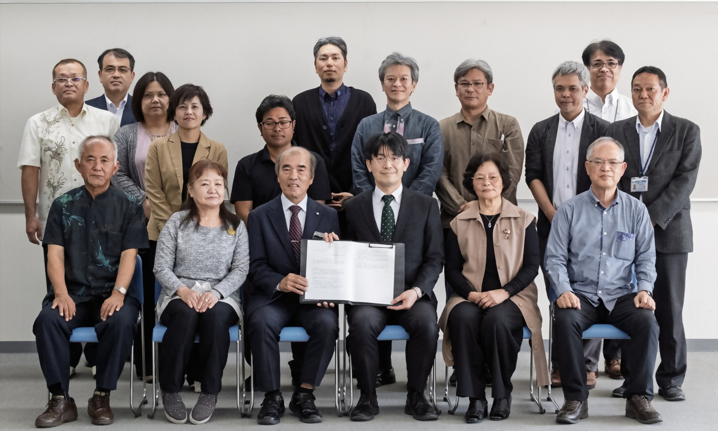 02_【全体写真】最終審議会